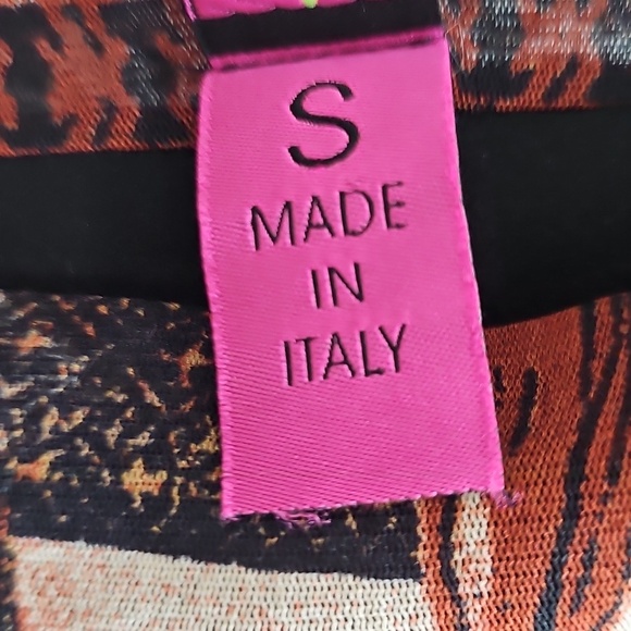 Save The Queen Vintage Top - Size S - Picture 7 of 7